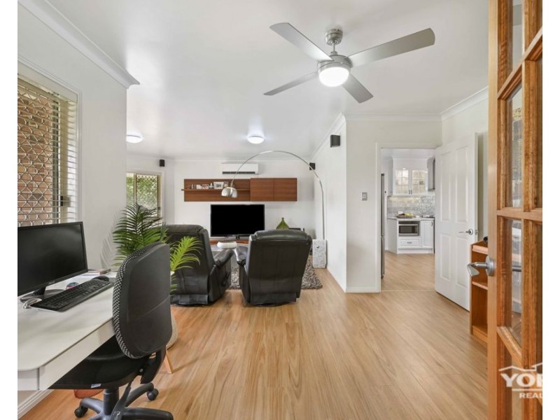 8 Morris Court, Cotswold Hills QLD 4350
