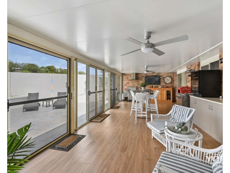 8 Morris Court, Cotswold Hills QLD 4350