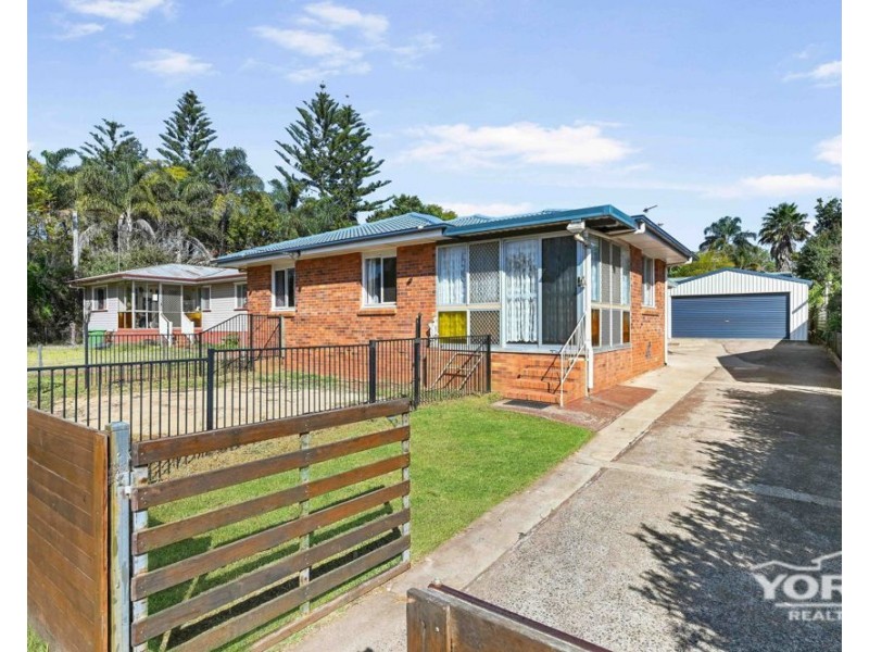 11 Newmarket Street, Newtown QLD 4350