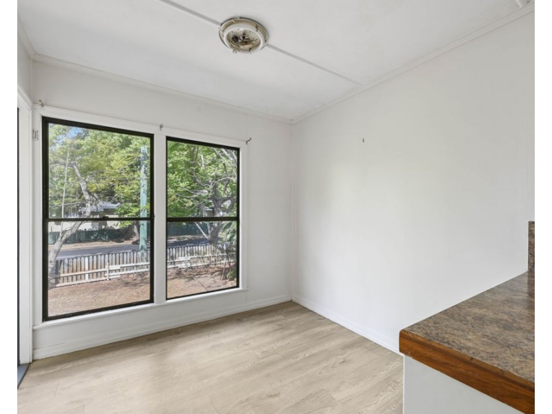 227c West Street, Harristown QLD 4350