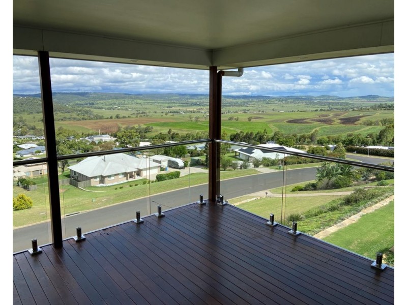 22 Manikato Drive, Hodgson Vale QLD 4352