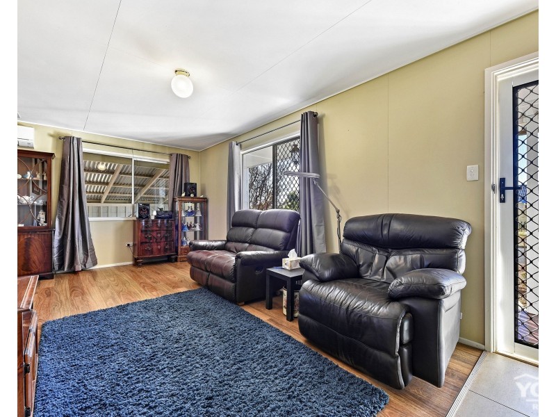 85 Proposch Street, Oakey QLD 4401