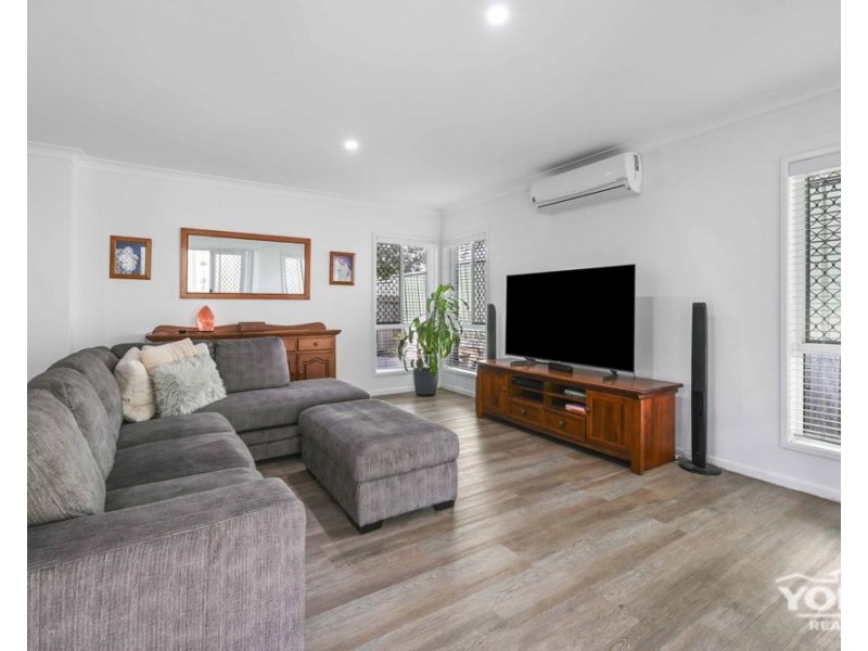 2/208b South Street, South Toowoomba QLD 4350