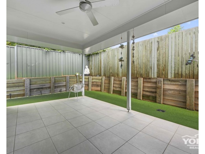 2/208b South Street, South Toowoomba QLD 4350