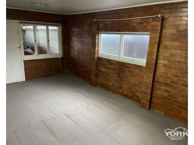 199 North Street, Rockville QLD 4350