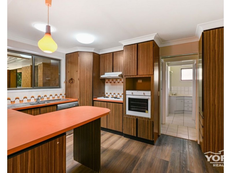 3 Bow Court, Darling Heights QLD 4350