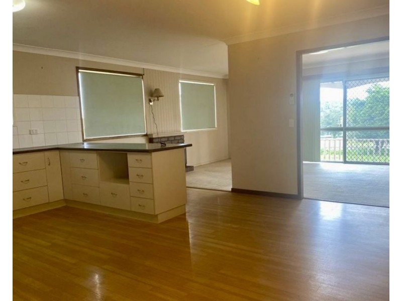 Kearneys Spring QLD 4350