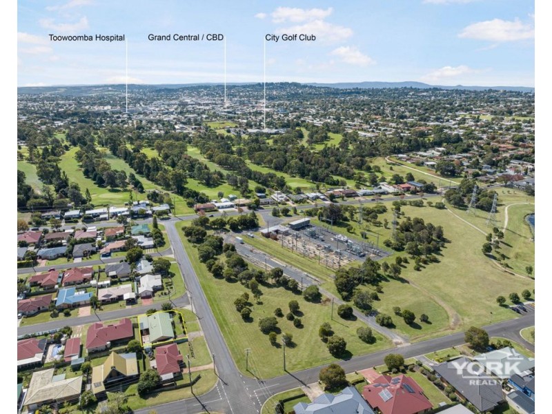 Kearneys Spring QLD 4350