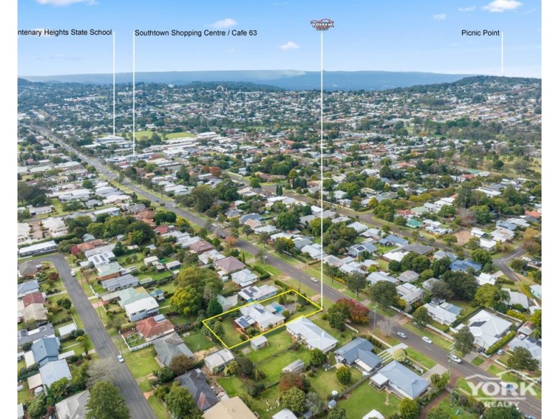 Centenary Heights QLD 4350