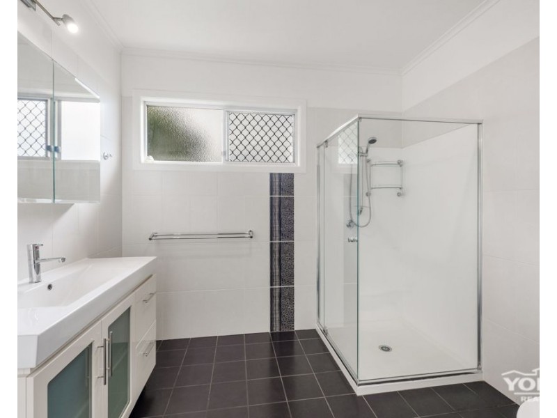 Centenary Heights QLD 4350