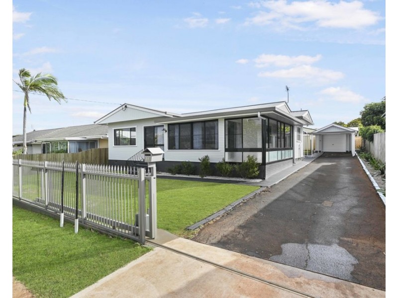 11 Druce Street, Wilsonton QLD 4350
