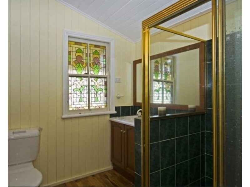 Centenary Heights QLD 4350