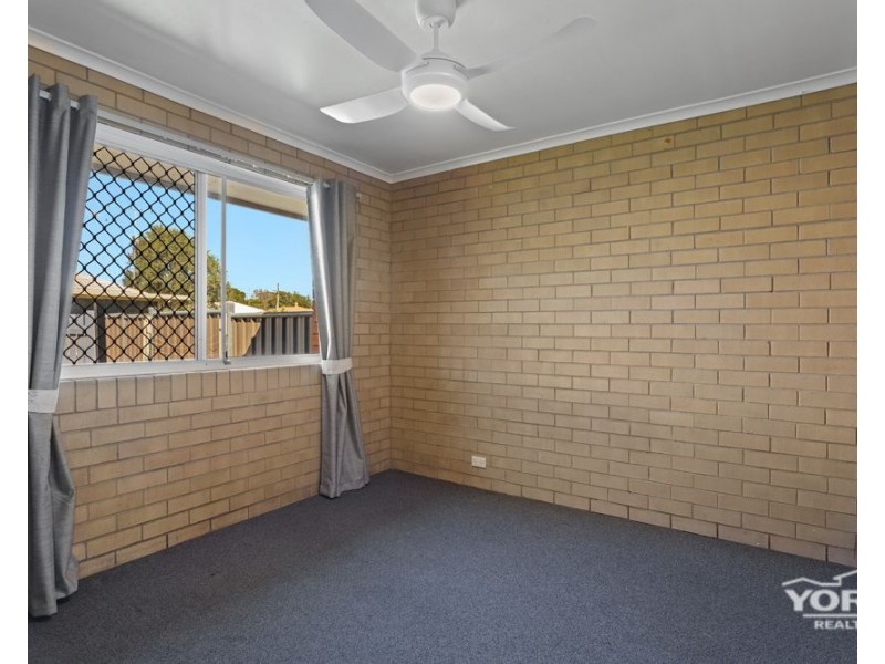 1/4 Jillian Street, Darling Heights QLD 4350