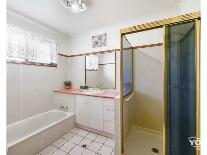 Kearneys Spring QLD 4350