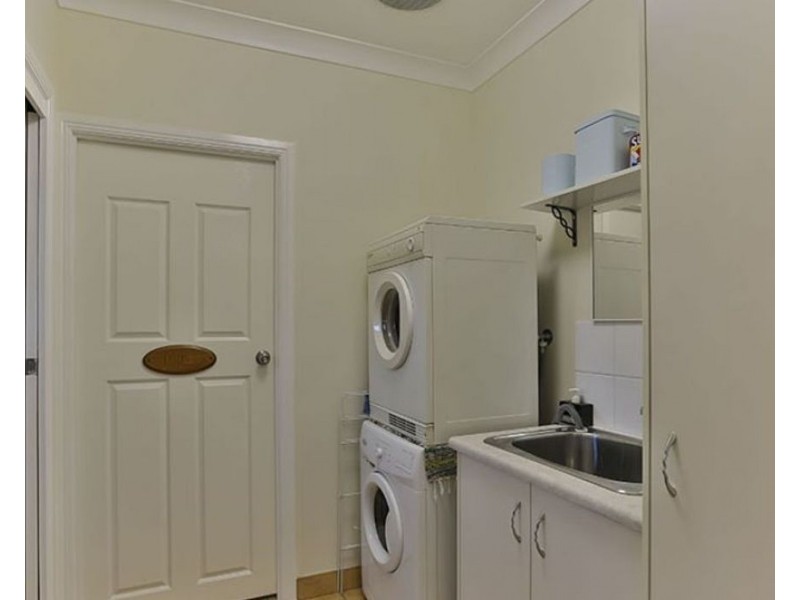 3 Newington Street, North Toowoomba QLD 4350