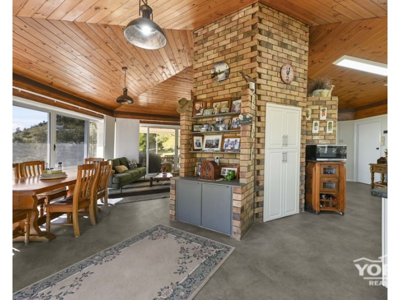 Glencoe QLD 4352