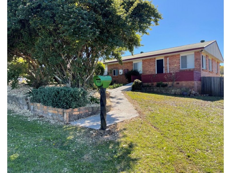 83 Hogg Street, Cranley QLD 4350