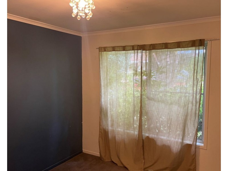 61 Arabian Street, Harristown QLD 4350