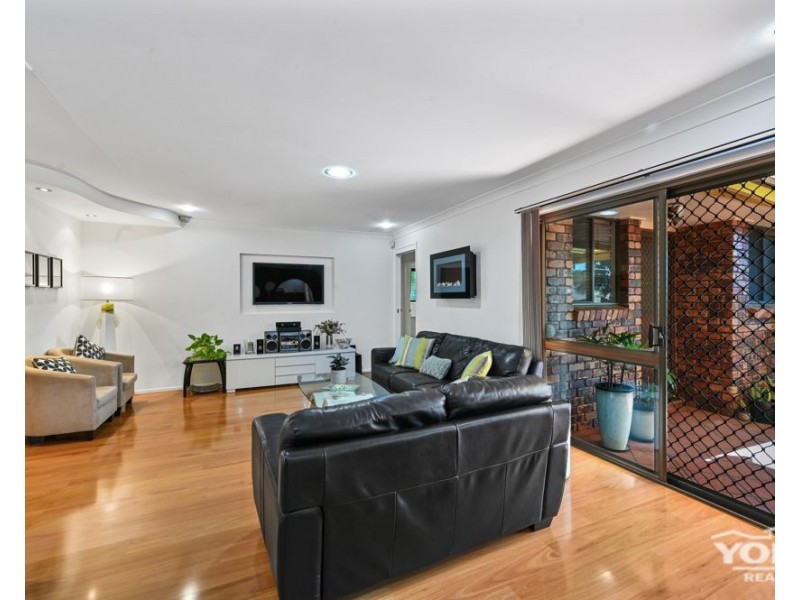 17 Oak Court, Rangeville QLD 4350