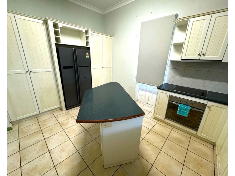 62 Holberton Street, Rockville QLD 4350