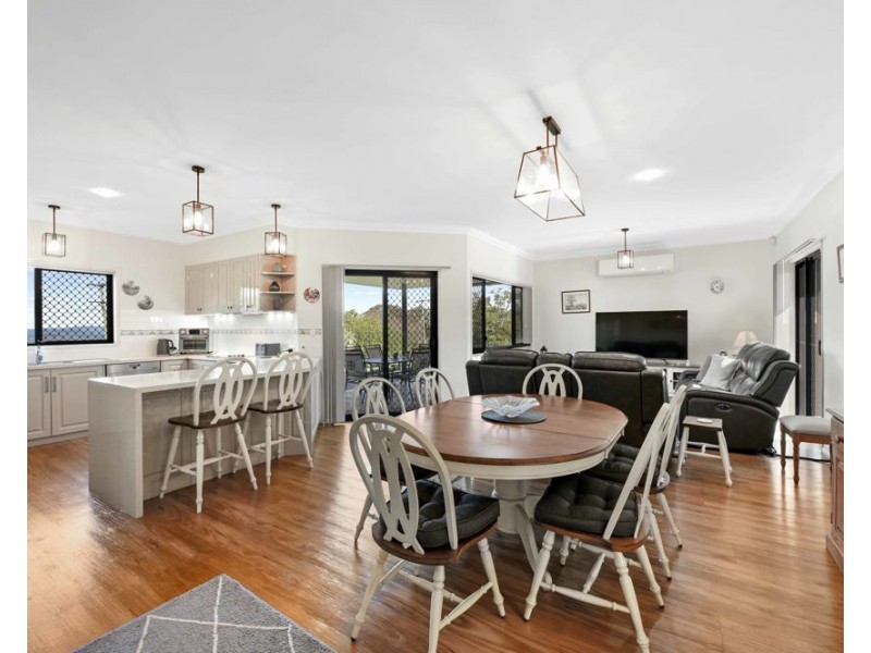 Middle Ridge QLD 4350