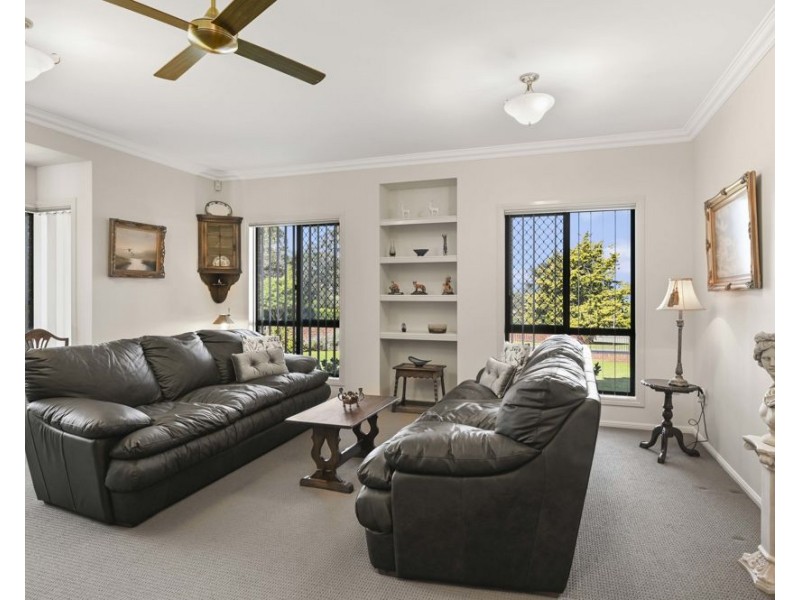 Middle Ridge QLD 4350