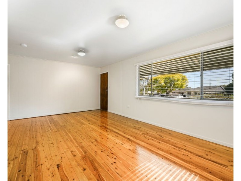 Centenary Heights QLD 4350