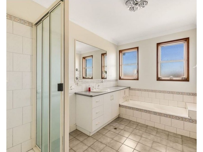 Wilsonton Heights QLD 4350