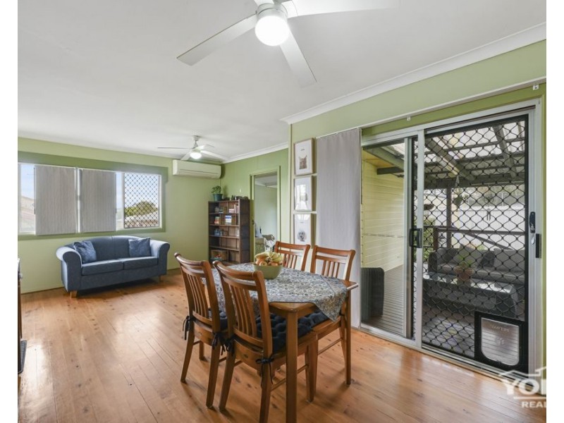 2 Monash Street, Newtown QLD 4350