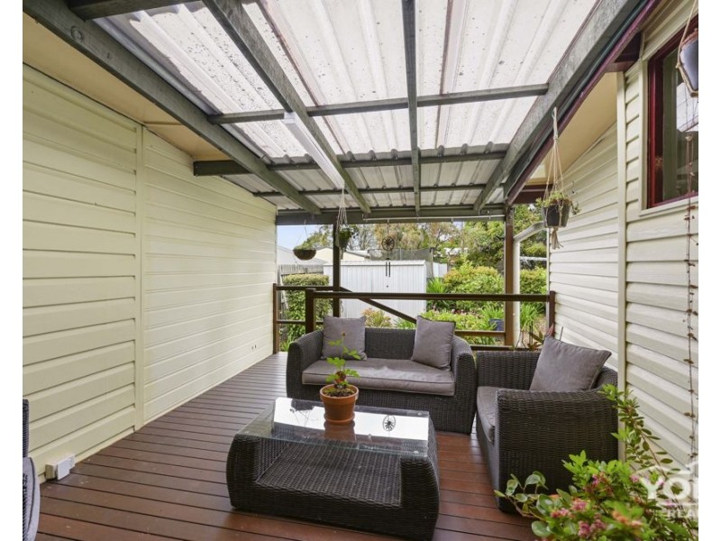 2 Monash Street, Newtown QLD 4350