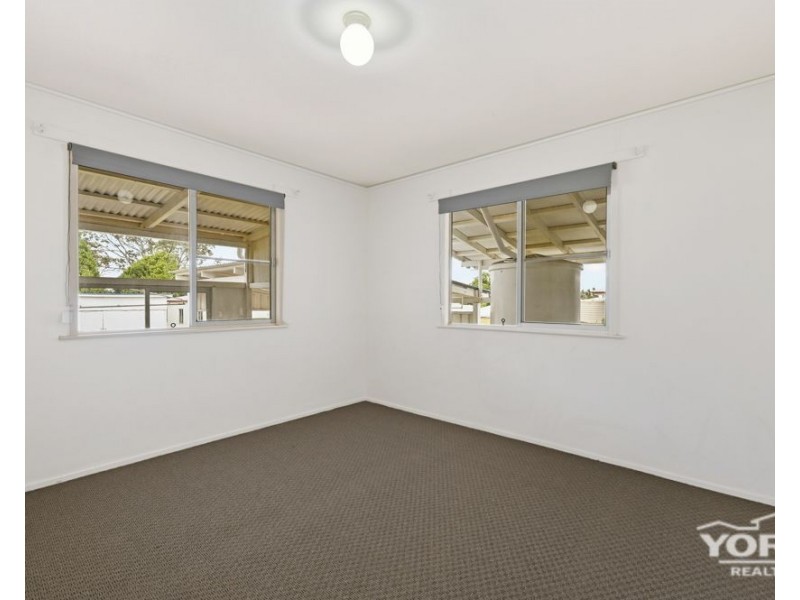 2 Tara Street, Wilsonton QLD 4350