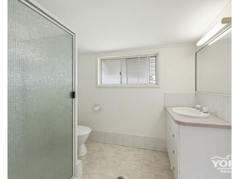 2 Tara Street, Wilsonton QLD 4350