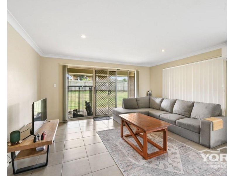 56 Newman Road, Wyreema QLD 4352