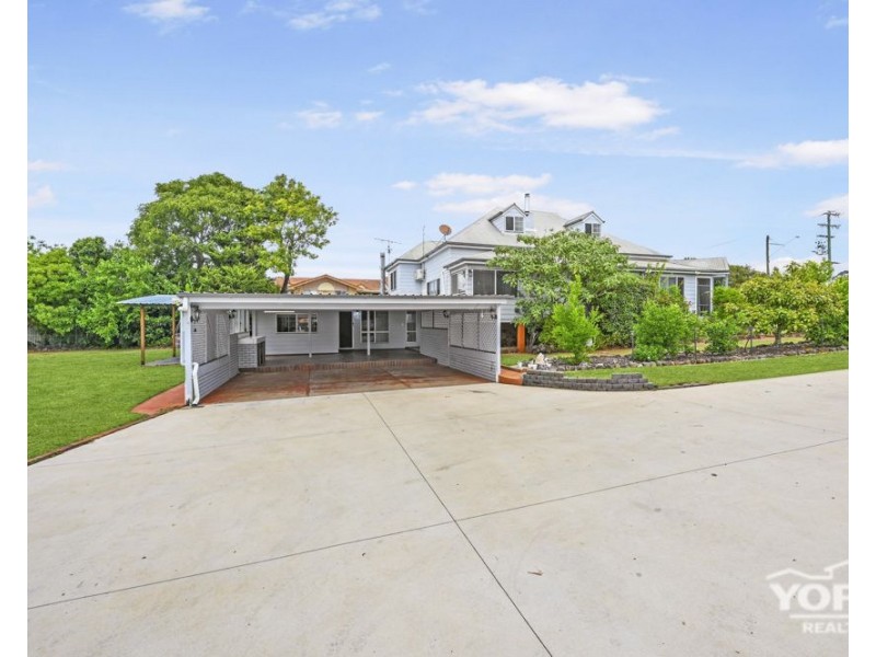 418 West Street, Kearneys Spring QLD 4350