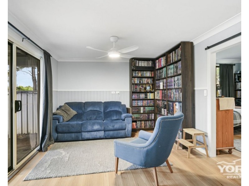418 West Street, Kearneys Spring QLD 4350