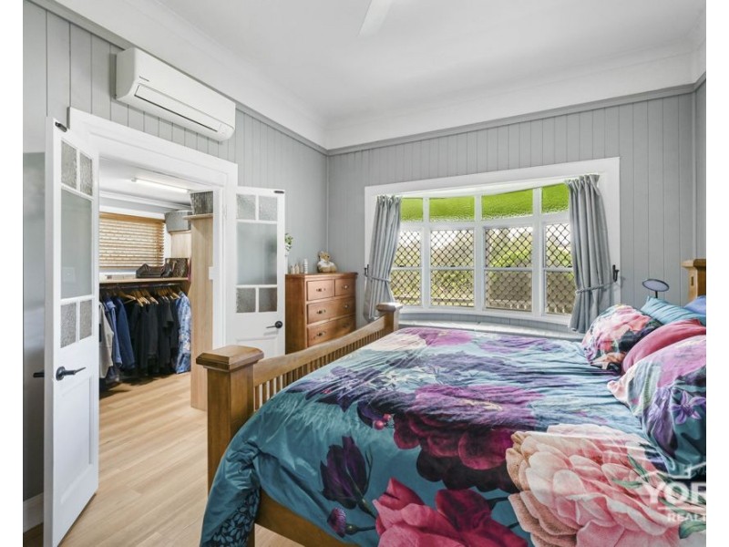 418 West Street, Kearneys Spring QLD 4350