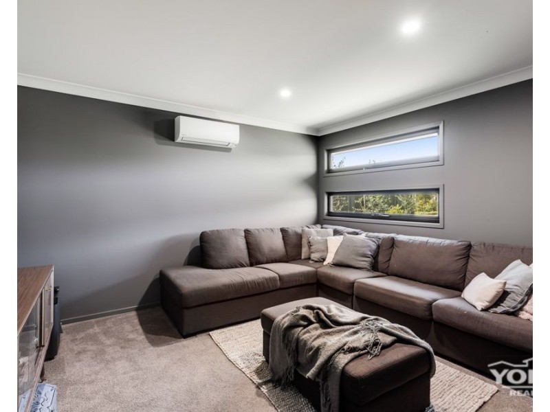 34 Webcke Crescent, Kleinton QLD 4352