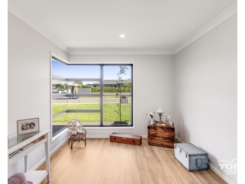 34 Webcke Crescent, Kleinton QLD 4352