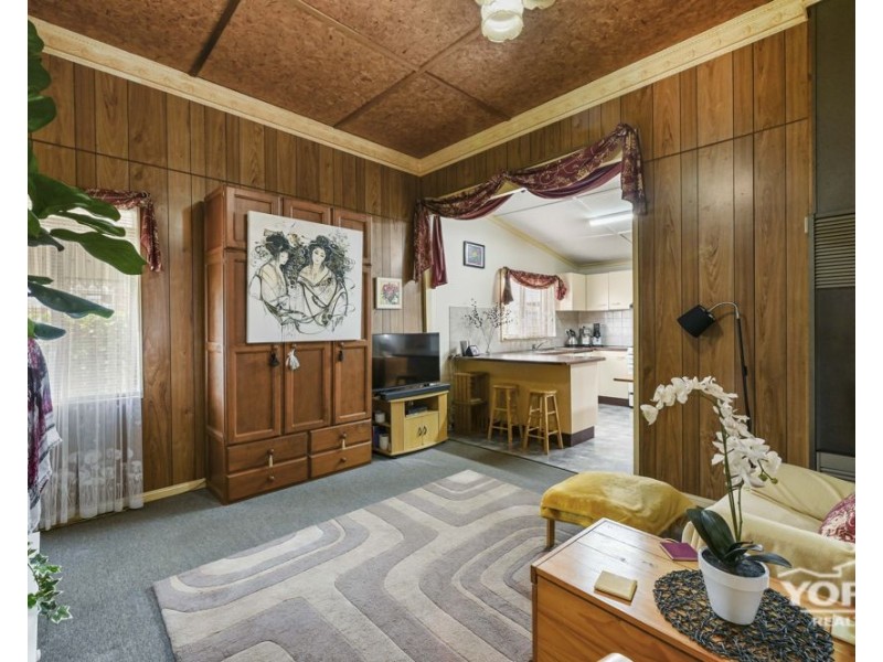 Mount Lofty QLD 4350