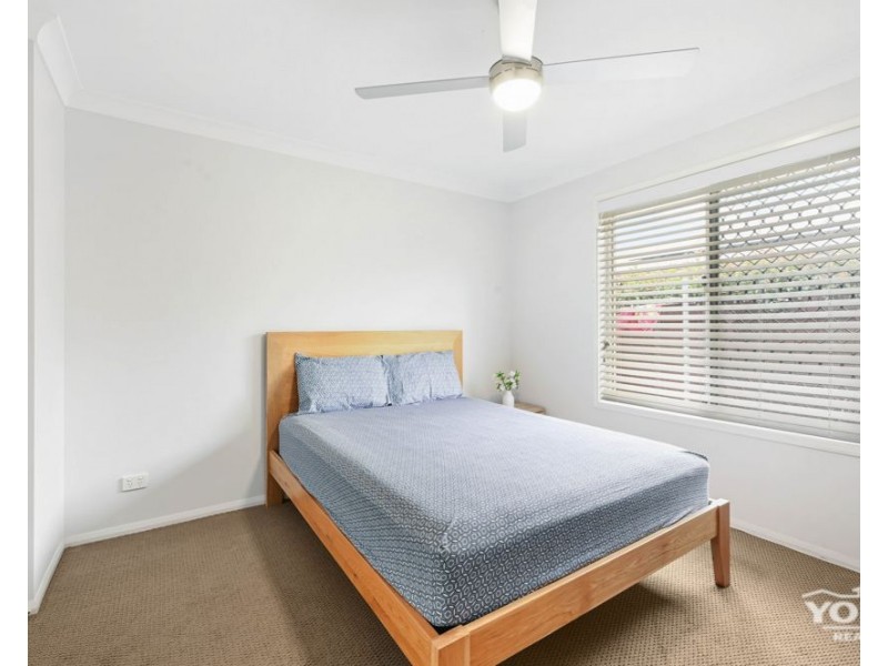 180 Nelson Street, Kearneys Spring QLD 4350