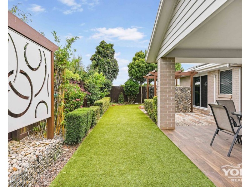 180 Nelson Street, Kearneys Spring QLD 4350
