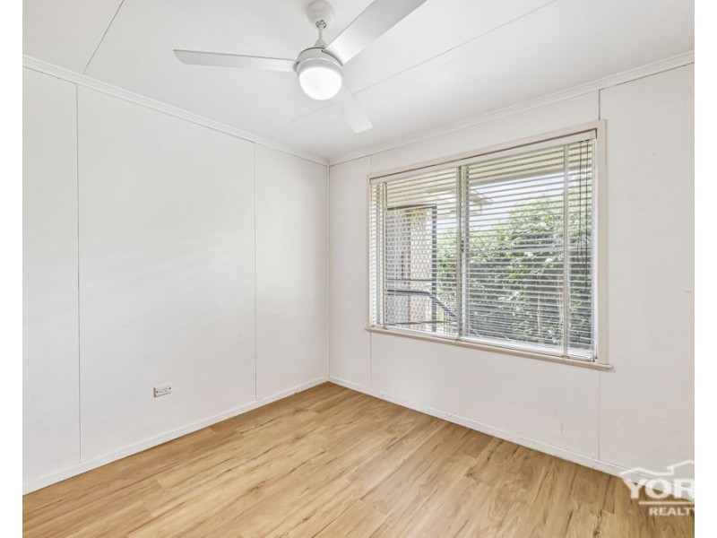 Centenary Heights QLD 4350