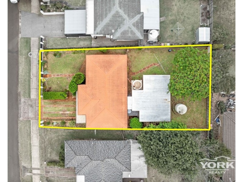 Centenary Heights QLD 4350