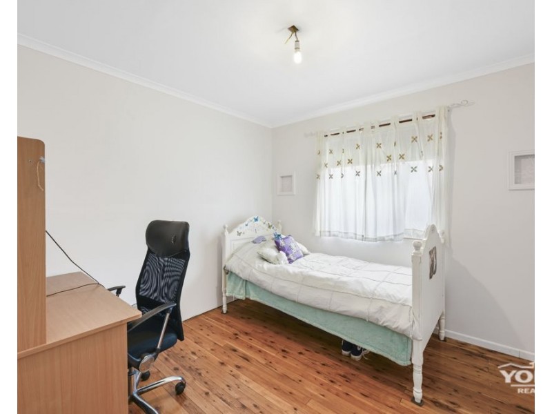 241 Mackenzie Street, Centenary Heights QLD 4350