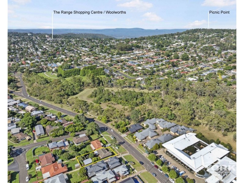 241 Mackenzie Street, Centenary Heights QLD 4350