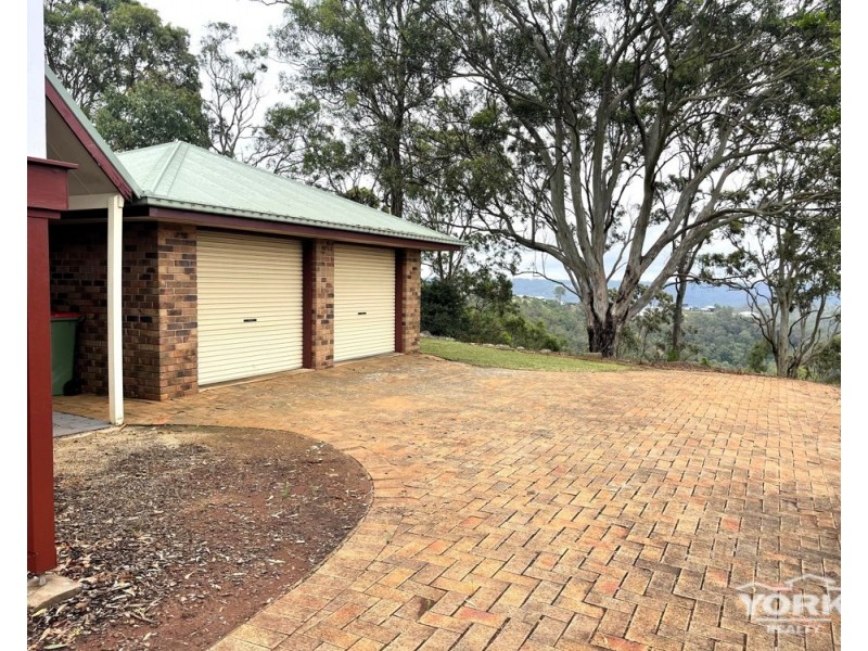 10 Rangeview Road, Blue Mountain Heights QLD 4350
