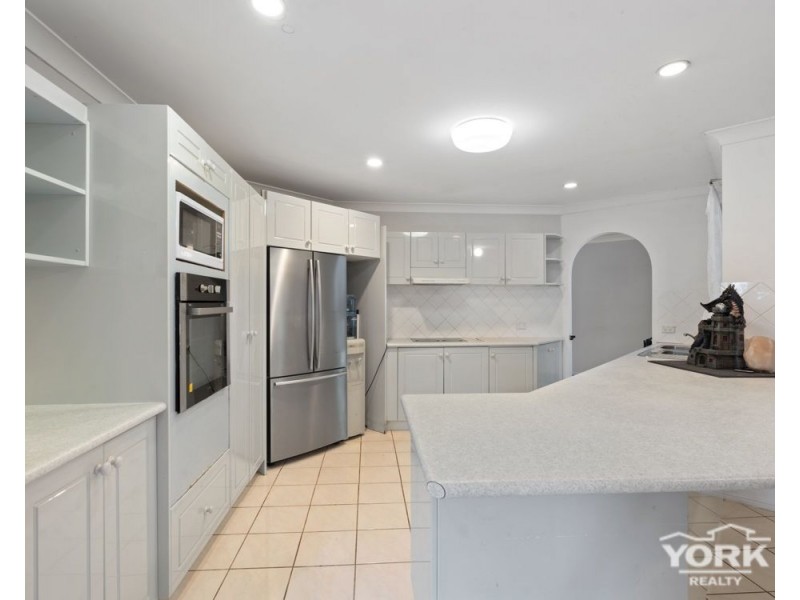 3 Price Close, Redbank Plains QLD 4301