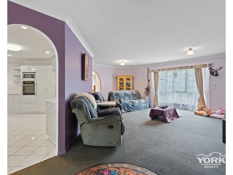 3 Price Close, Redbank Plains QLD 4301