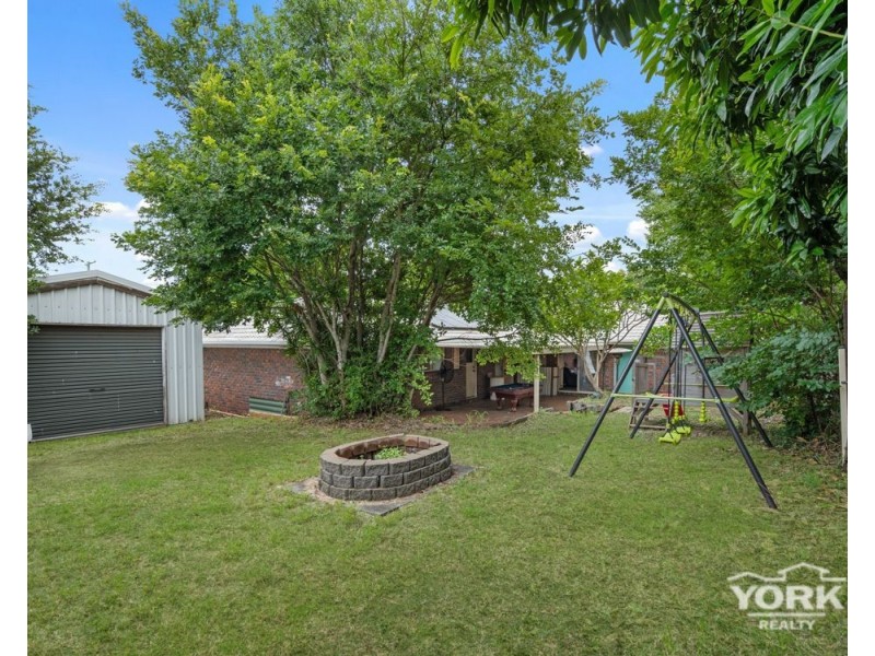 3 Price Close, Redbank Plains QLD 4301