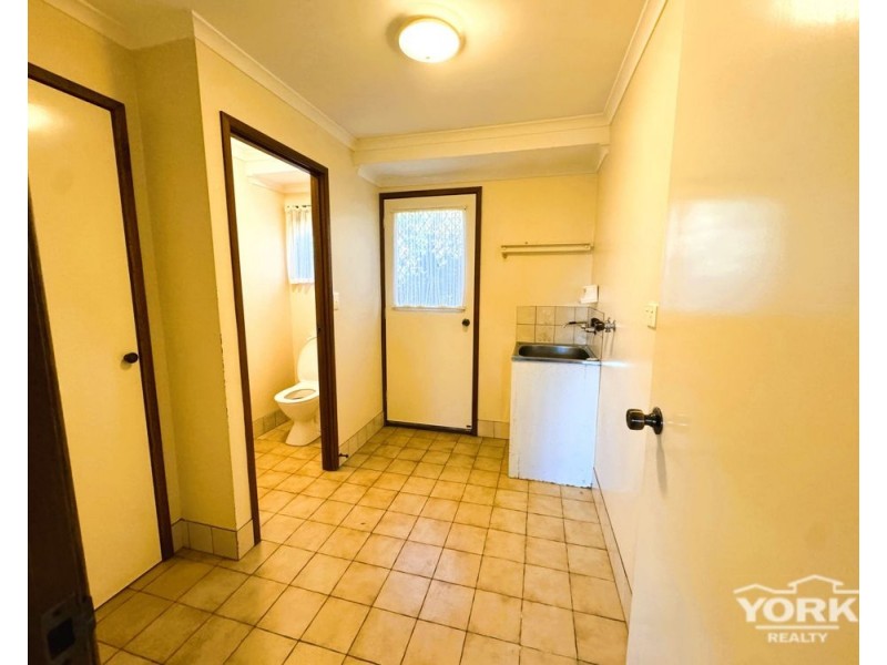 9 Juniper Court, Darling Heights QLD 4350
